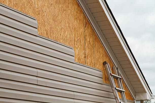 24/7 Emergency Storm Damage Siding Repair experts in Hallieford, VA